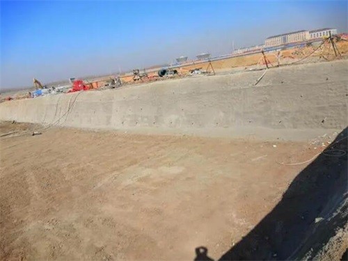 古塔高铁桩基础建设